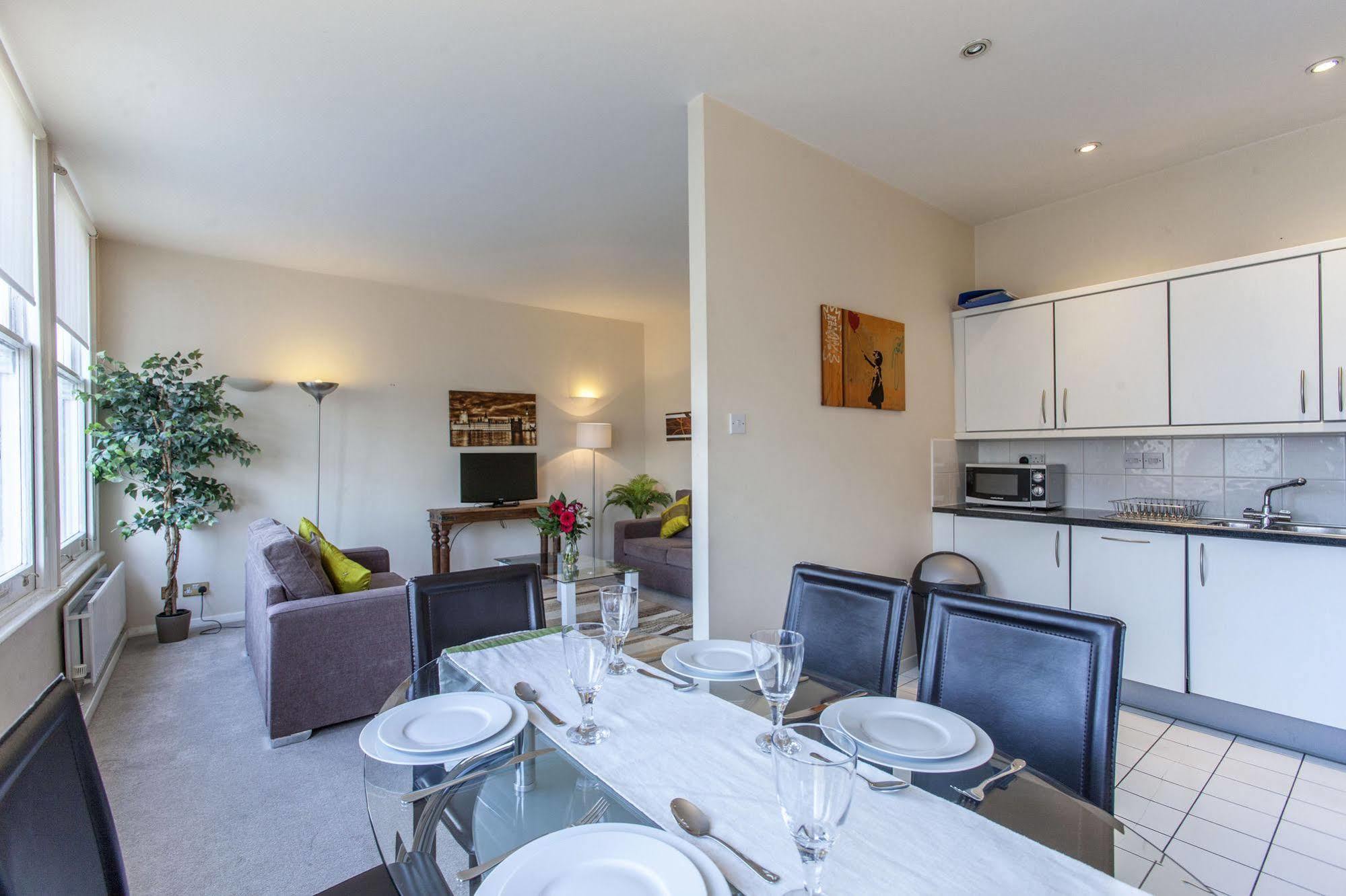 Club Living - Barbican Apartments London Kültér fotó